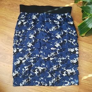 SALE 5/$20🎉Alfani Knee Length Ruffled Skirt